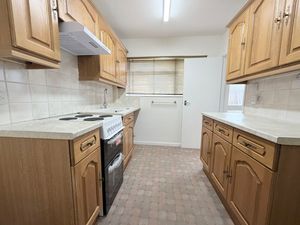 Photo 8- click for photo gallery